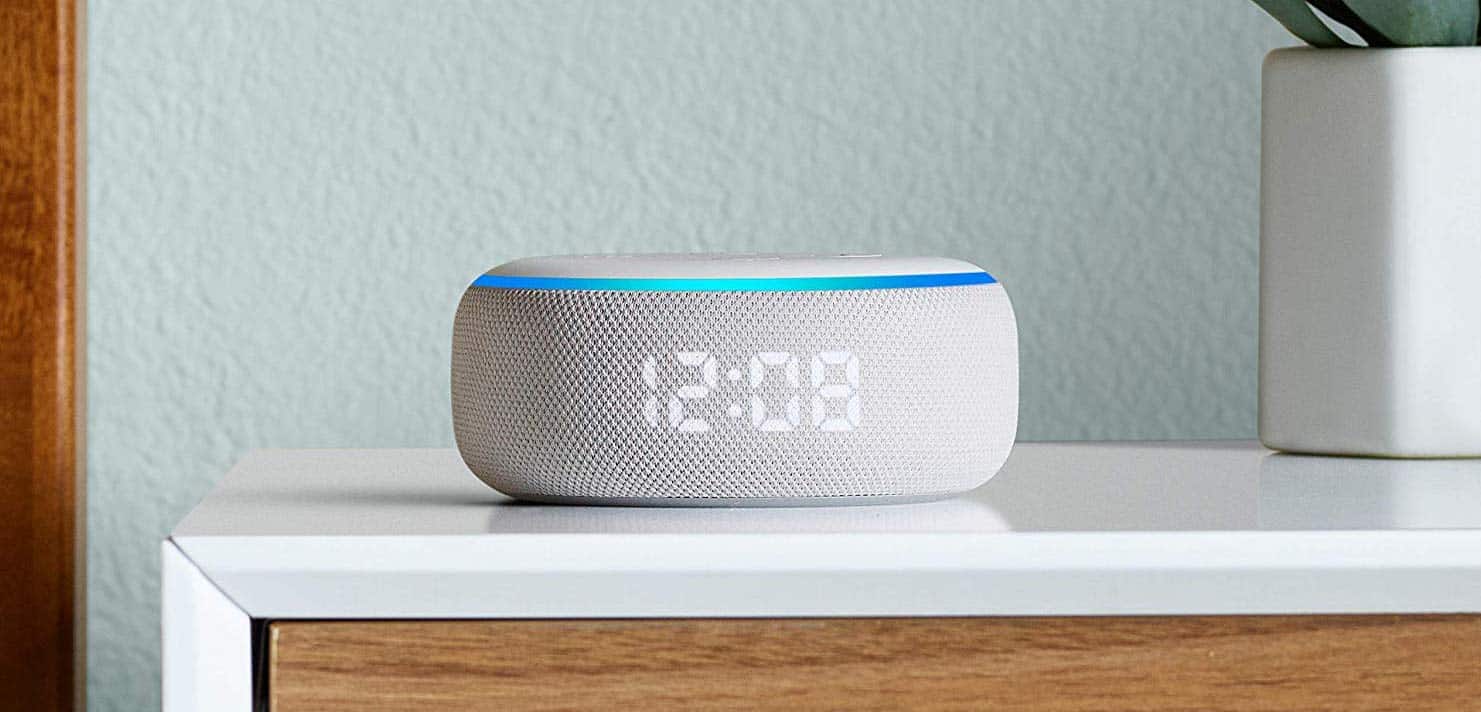 Echo Dot mit Uhr